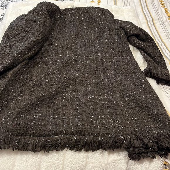 Black coat - Picture 5 of 5